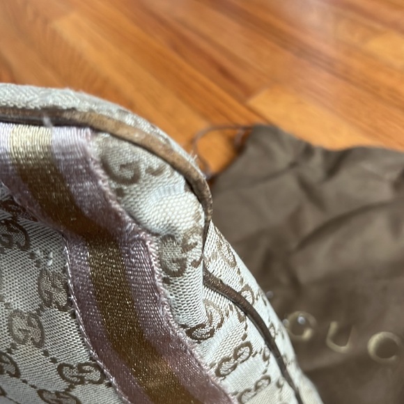 GUCCI GG Canvas Gold & Pink Messenger
Crossbody Bag - Picture 7 of 11